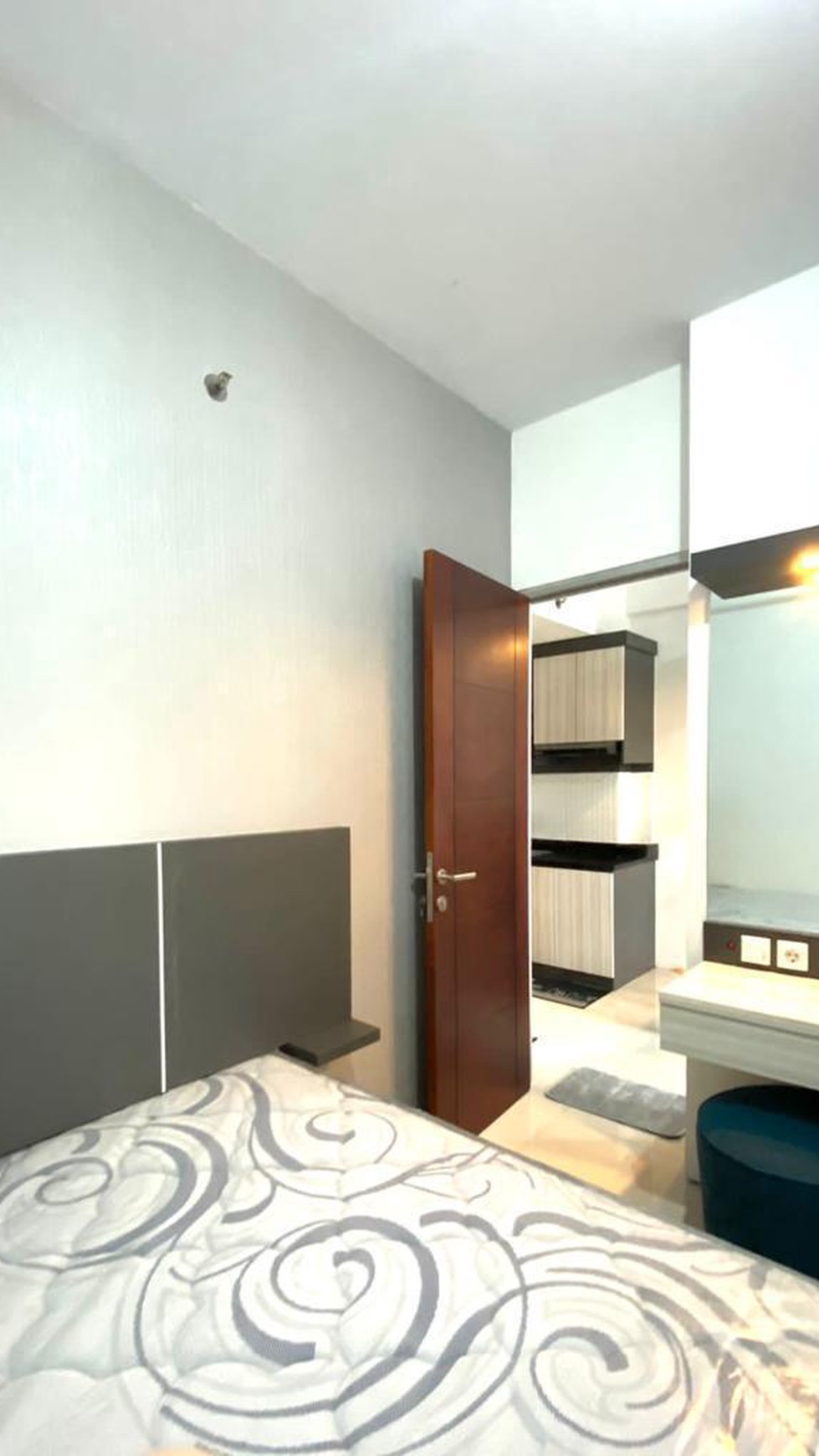 MURAH Dijual Apartemen Gunawangsa Tidar Tipe 2 Kamar tidur FULL Furnished New BARU Modern SURABAYA PUSAT KOTA