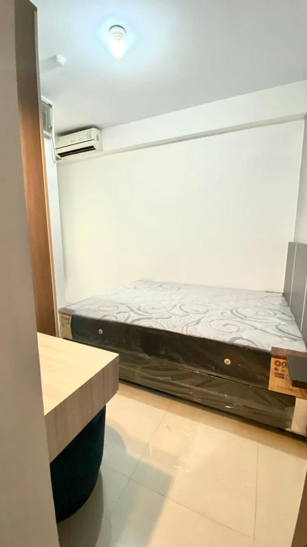 MURAH Dijual Apartemen Gunawangsa Tidar Tipe 2 Kamar tidur FULL Furnished New BARU Modern SURABAYA PUSAT KOTA