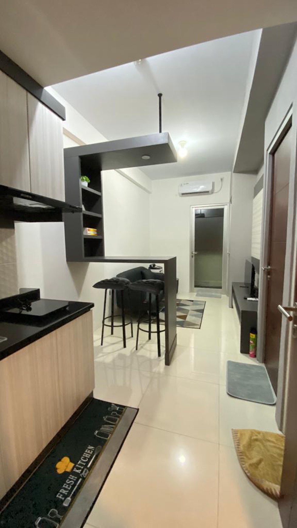 MURAH Dijual Apartemen Gunawangsa Tidar Tipe 2 Kamar tidur FULL Furnished New BARU Modern SURABAYA PUSAT KOTA