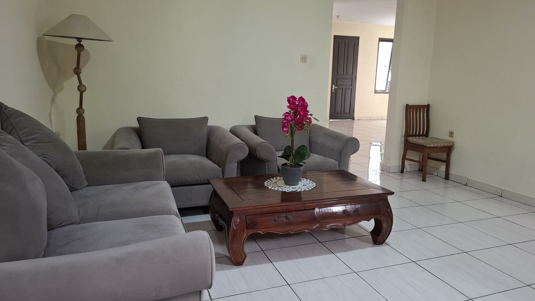 Rumah Hitung Tanah Area Cipete