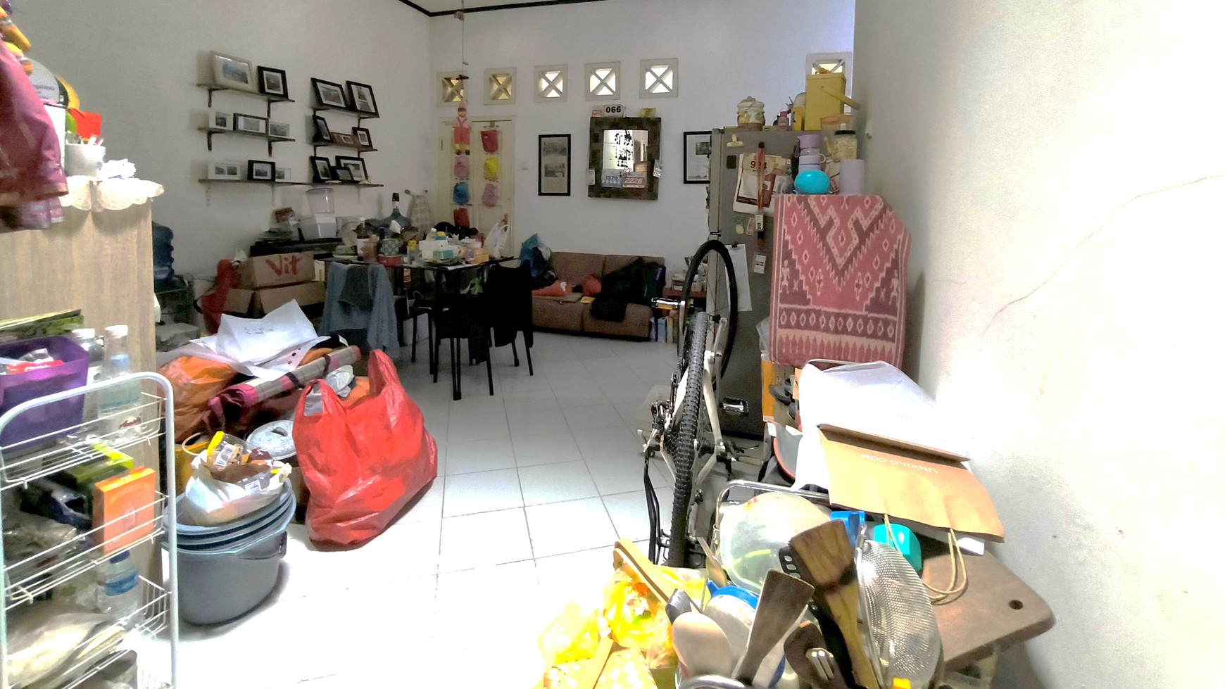 Rumah Hitung Tanah Area Cipete