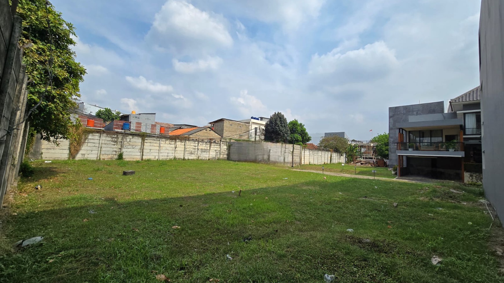 Rumah Hitung Tanah Area Cipete