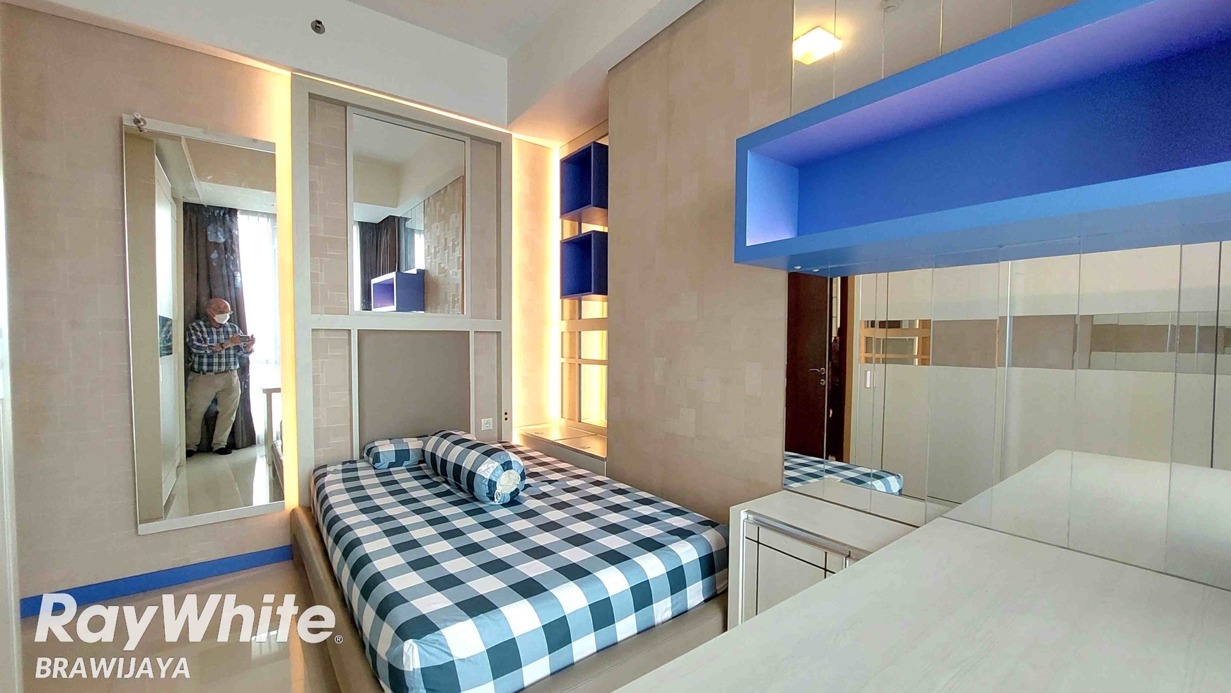 APARTEMEN KEMANG VILLAGE, TOWER TIFFANY, LANTAI 27, FURNISHED, PRIVATE LIFT, 3 BR