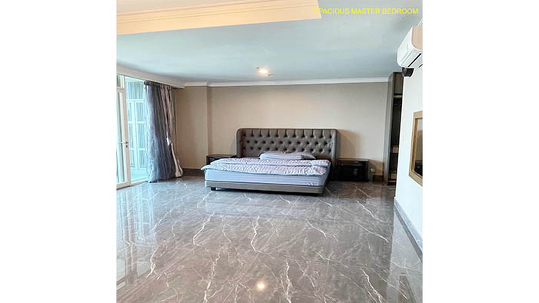 Exclusive Apartment with spacious master bedroom with soundproof window balcony with pool view & sunrise, at Residence 8