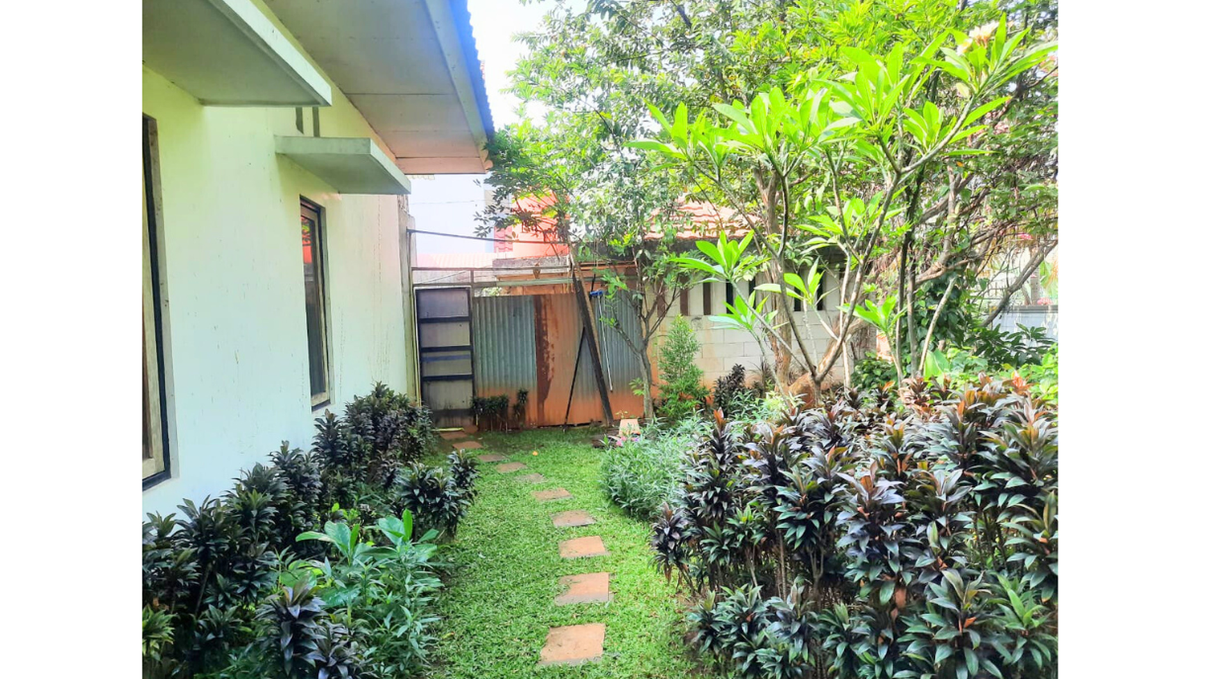 Rumah Bagus 1 lantai di Pamulang, Tangerang Selatan