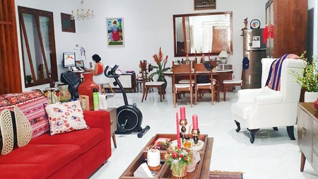 Rumah Bagus Di Taman Senayan Bintaro Jaya Sektor 9