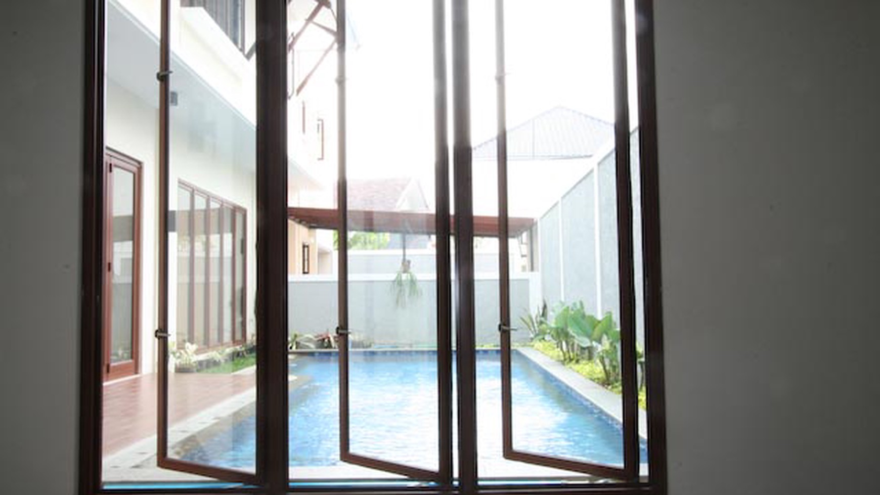 Modern and beautiful house in ampera