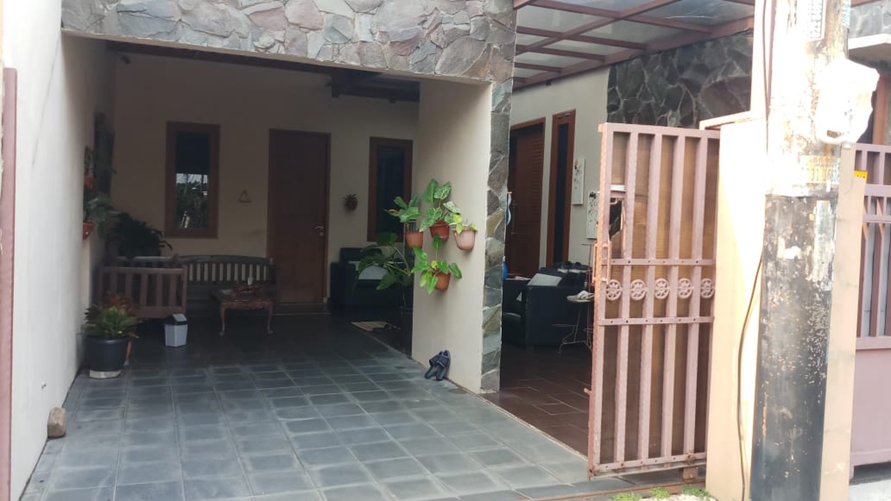 Rumah Hitung Tanah Area Cipete