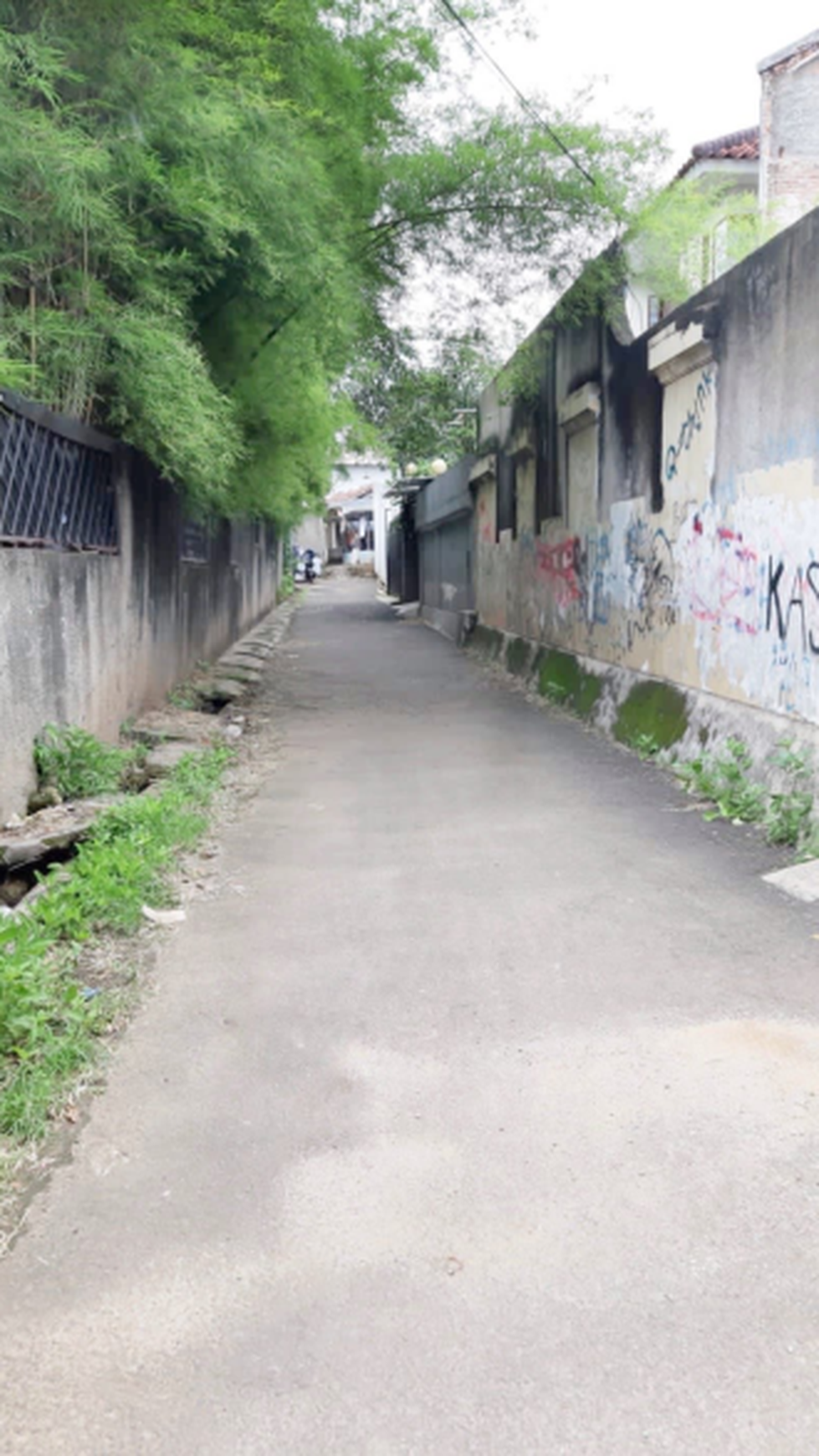 Rumah Hitung Tanah Di Jl Pertanian Lebak Bulus Jakarta Selatan