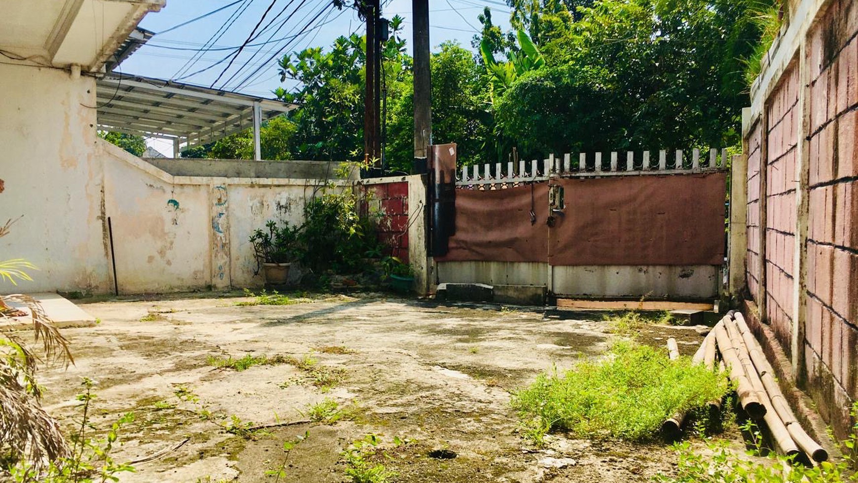 Dijual Rumah di Komplek Bukit Nusa Indah, Ciputat