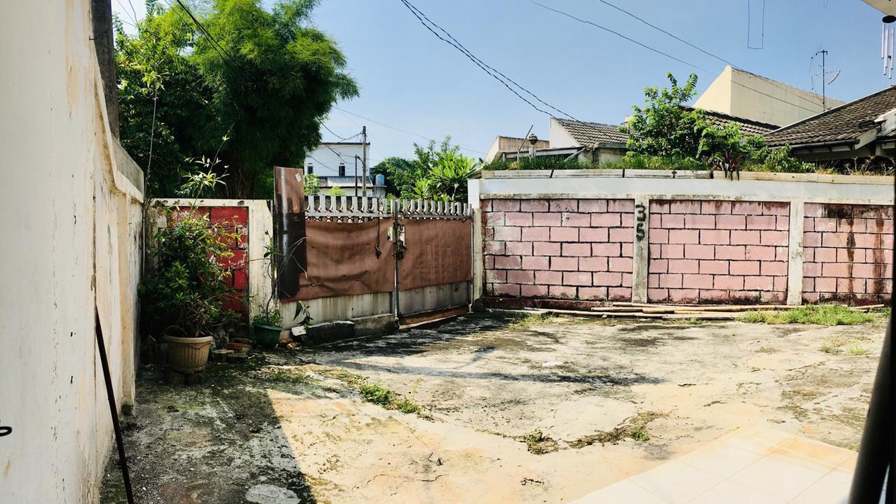 Dijual Rumah di Komplek Bukit Nusa Indah, Ciputat