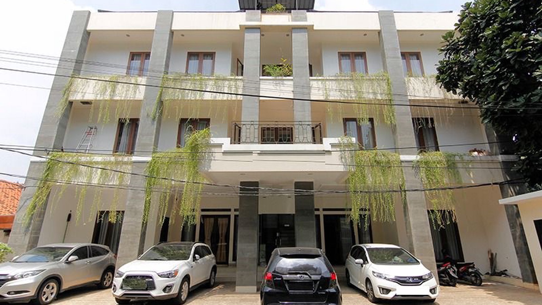 Rumah kost2an di Pejompongan Jakarta Pusat, lokasi dekat dg Sudirman...