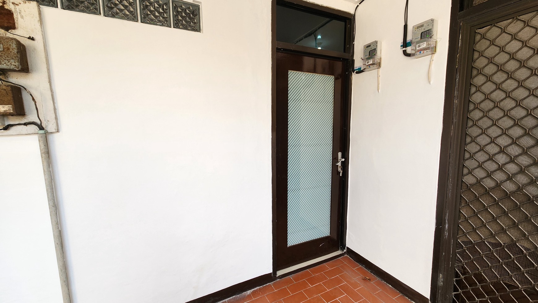 Rumah Sewa ( ada 5 pintu ) Baru Selesai Renovasi di Cawang