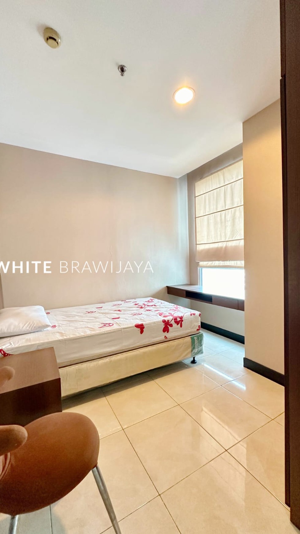 Apartement Essence Darmawangsa Furnished