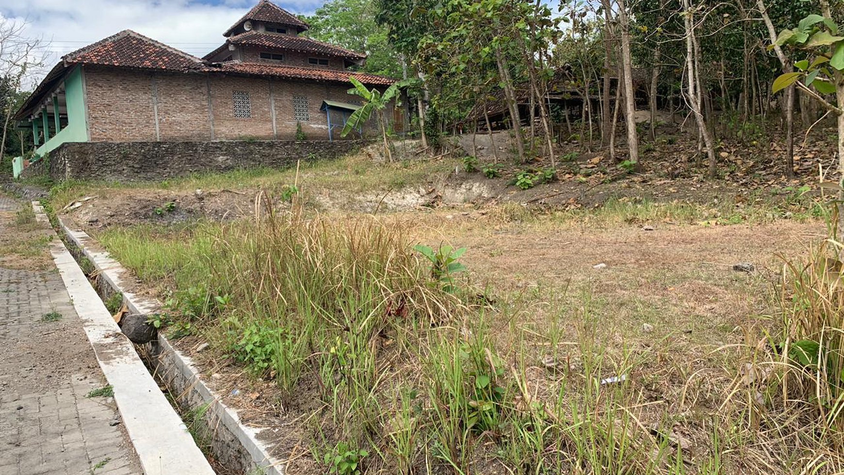 2 Tanah Kavling Lokasi Dekat Kampus UMY Kasihan Bantul