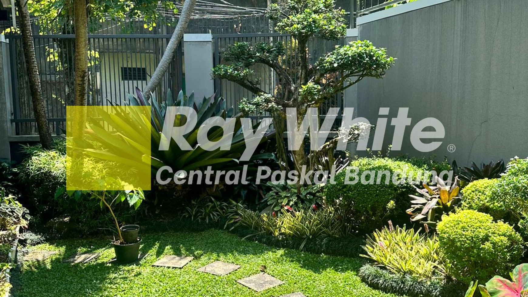 Rumah Full Furnished Nyaman dan Sejuk di Ciumbuleuit Bandung