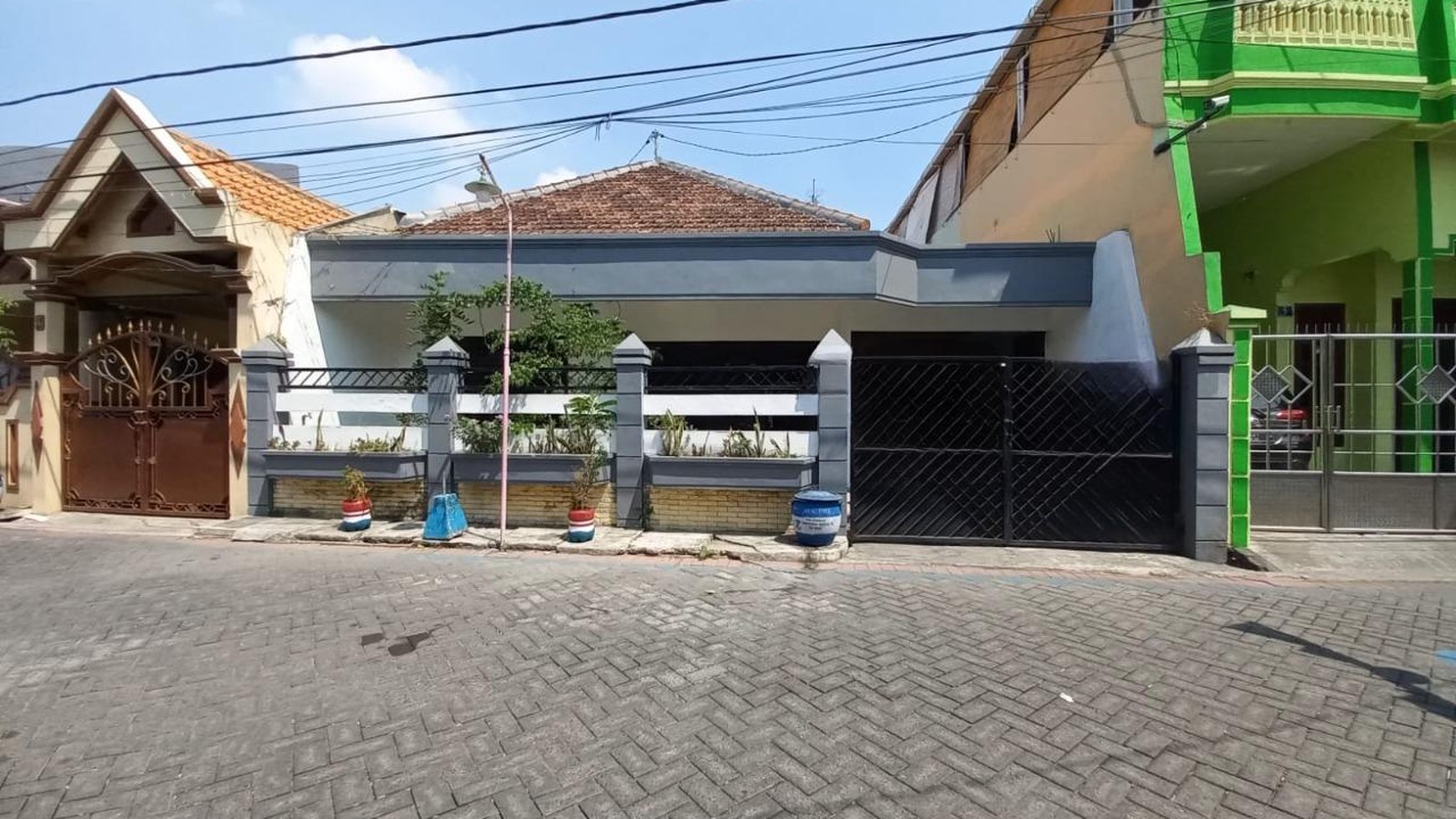 BU MURAH DIKONTRAKKAN DISEWAKAN RUMAH SURABAYA