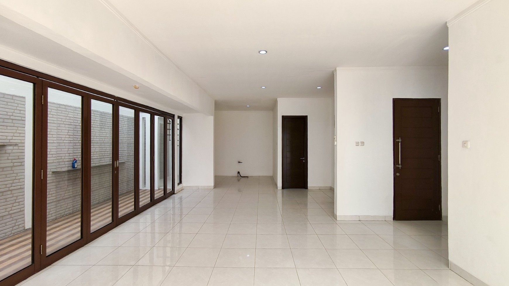 Rumah Hitung Tanah Area Cipete