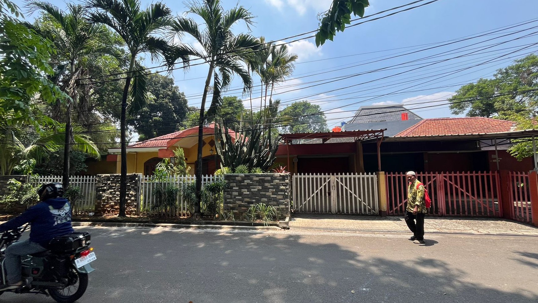 Rumah Hitung Tanah Area Cipete