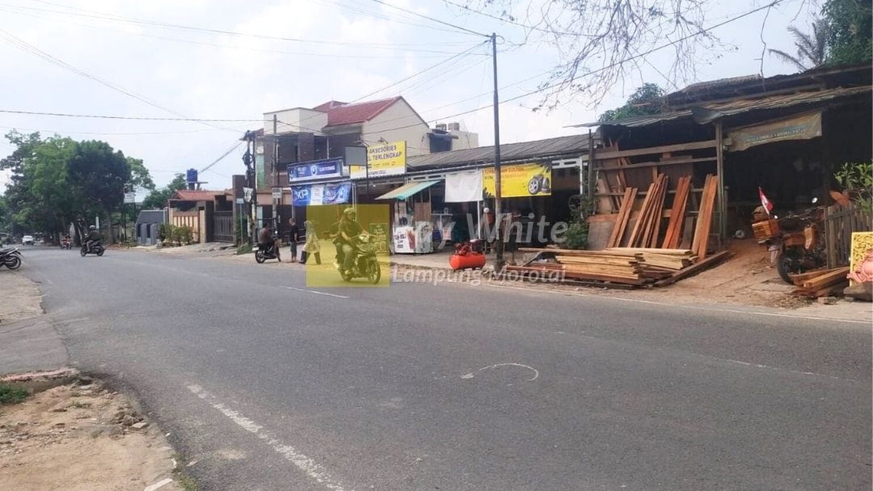 Rumah Hitung Tanah Area Cipete