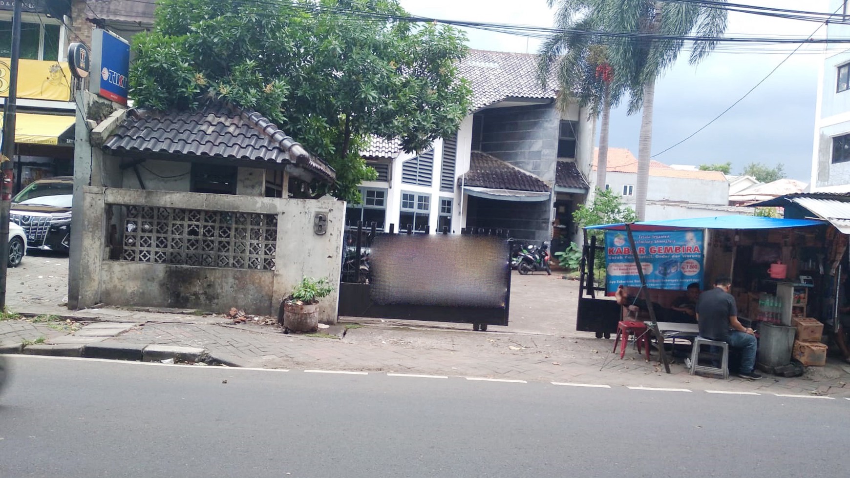 Rumah Hitung Tanah Area Cipete