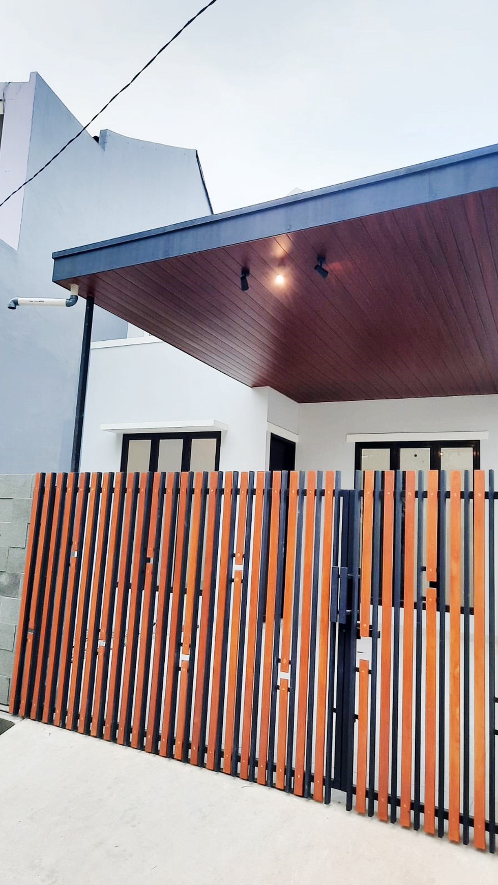 Rumah Hitung Tanah Area Cipete