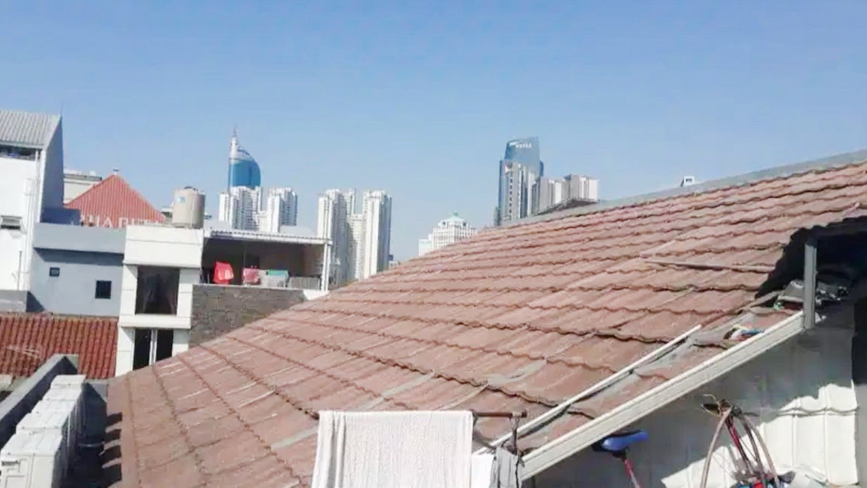 Rumah Hitung Tanah Area Cipete