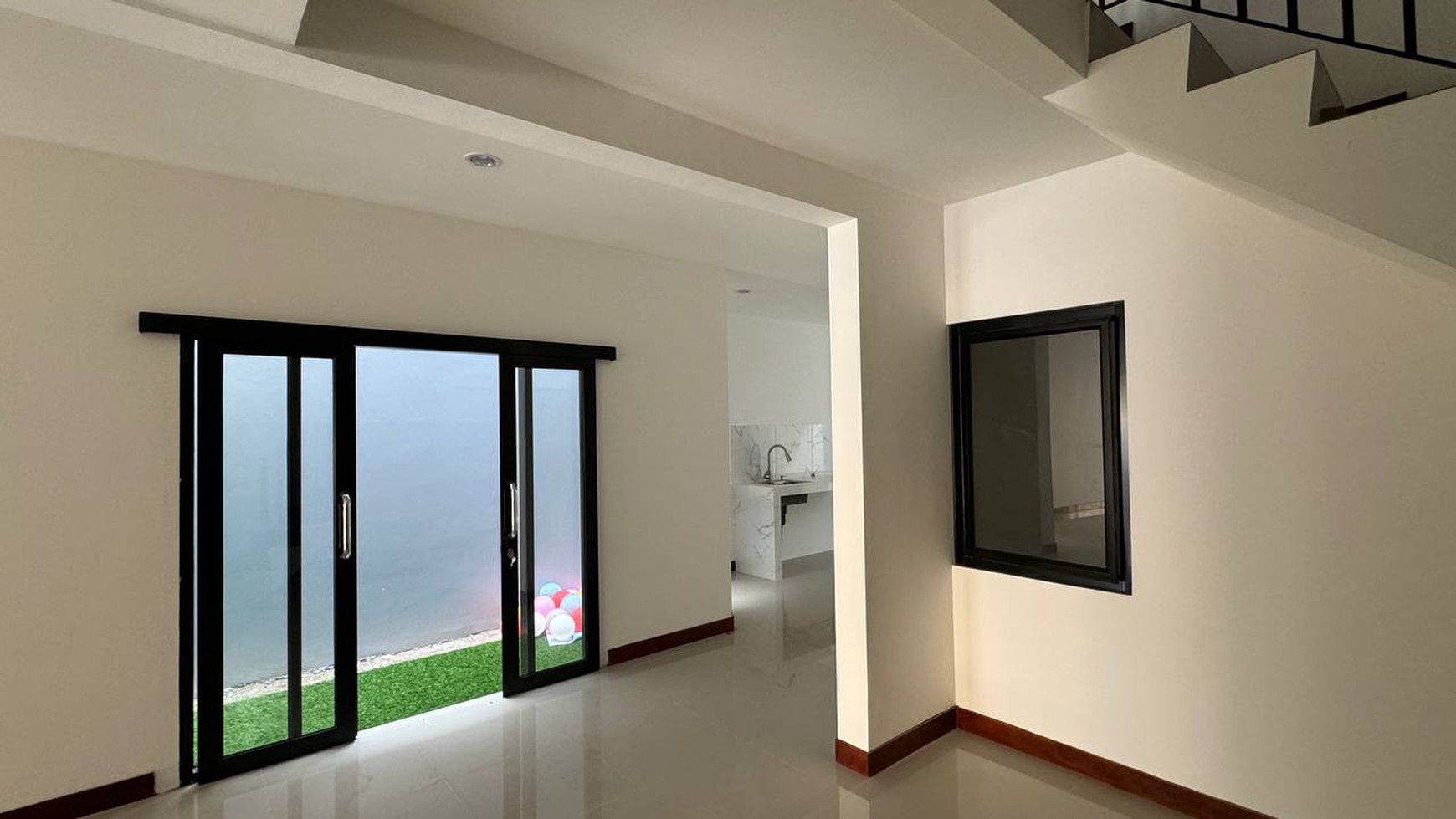 Rumah Hitung Tanah Area Cipete