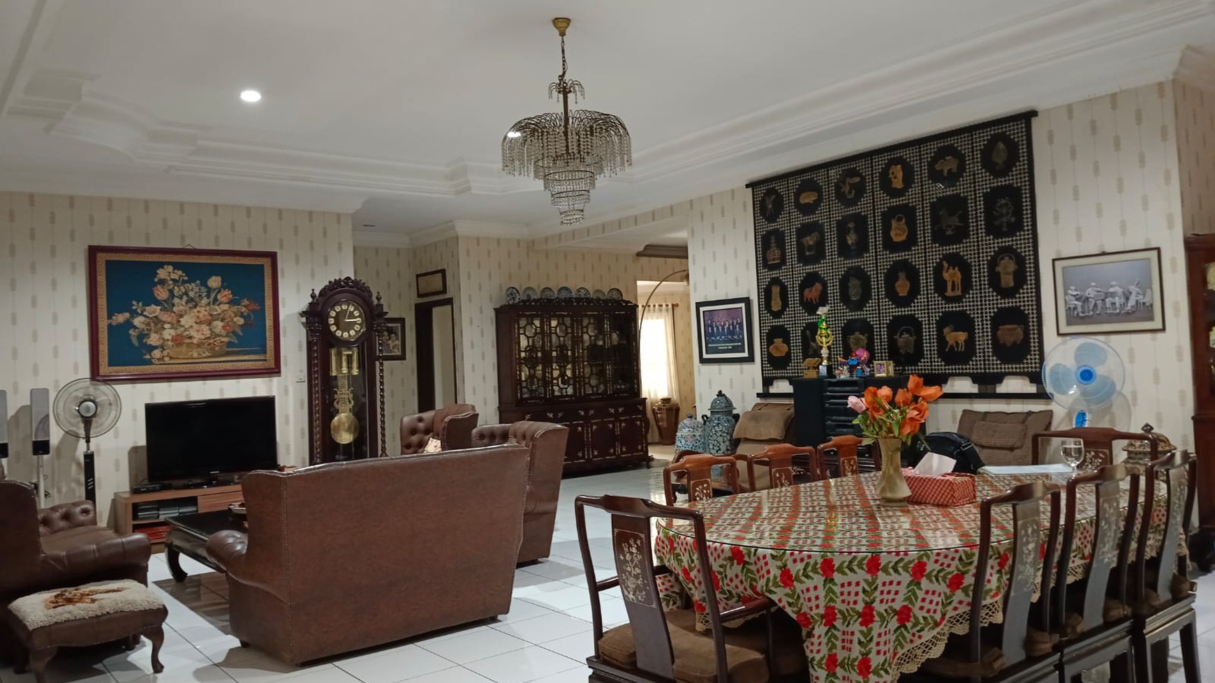 Rumah Hitung Tanah Area Cipete