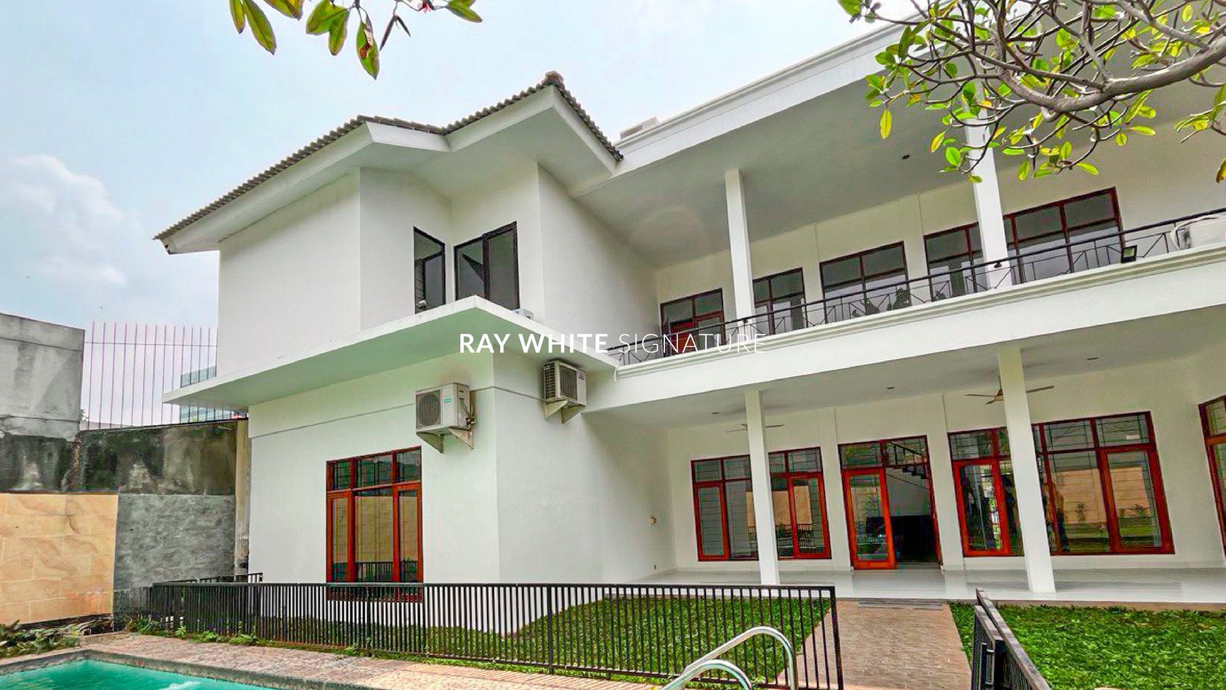 Rumah Hitung Tanah Area Cipete