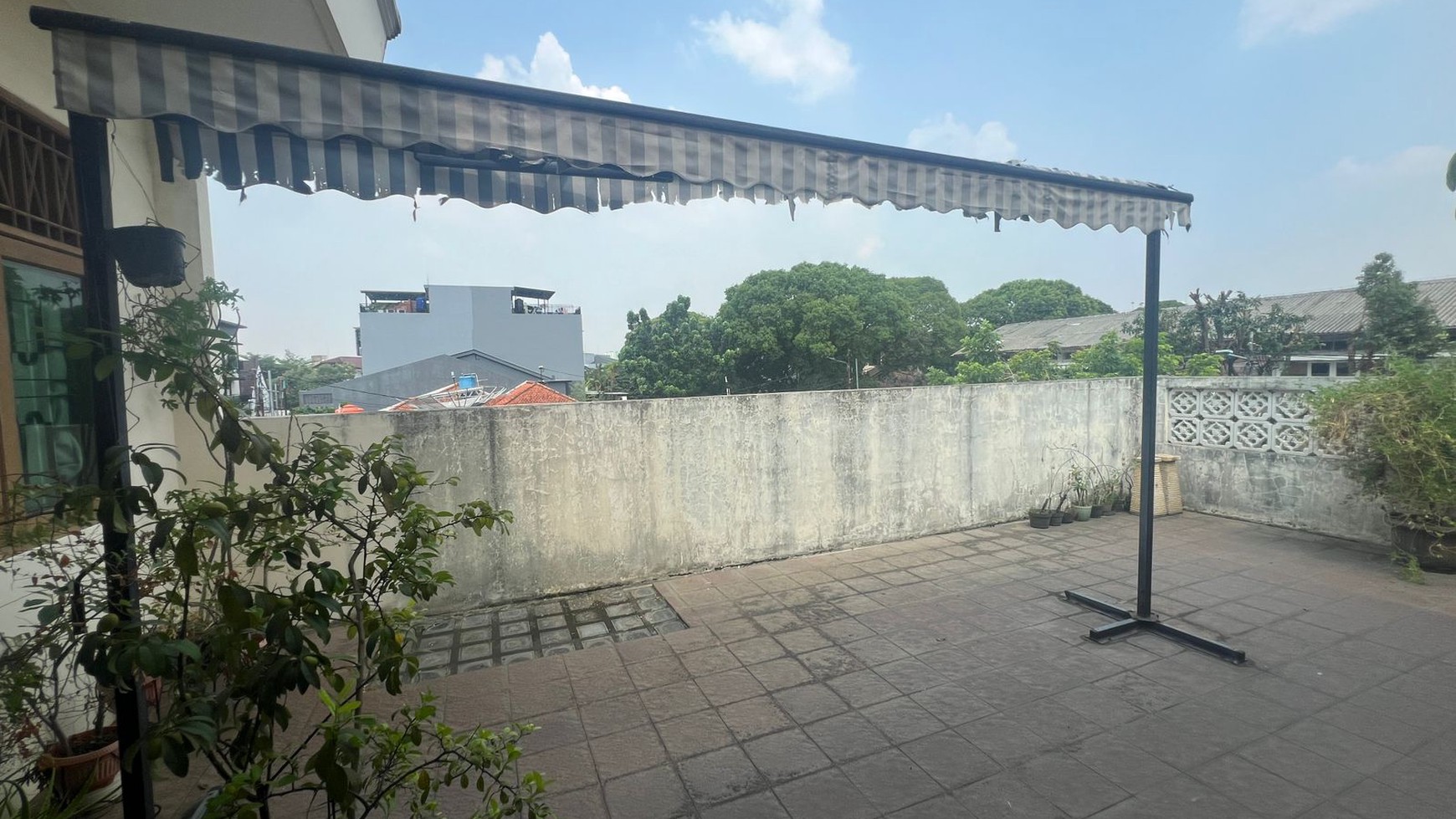 Rumah Bagus Di Jl Pancoran Timur Jakarta Pusat