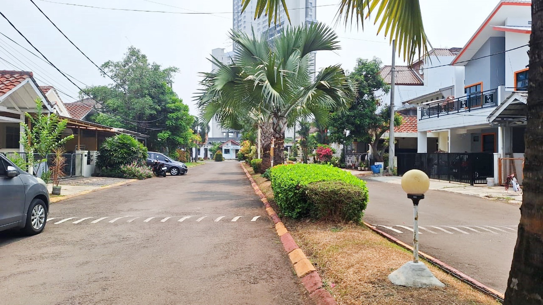 Rumah Bagus Di Dahlia Loka Graha Raya Bintaro Jaya