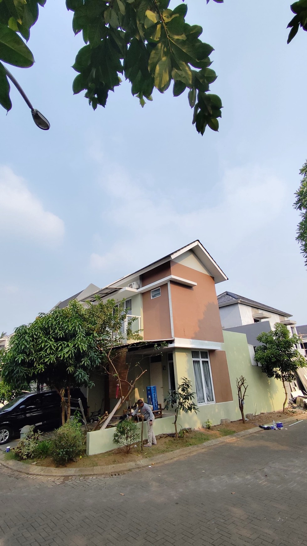 Rumah Bagus Di Serpong Lagoon BSD Tangerang Selatan