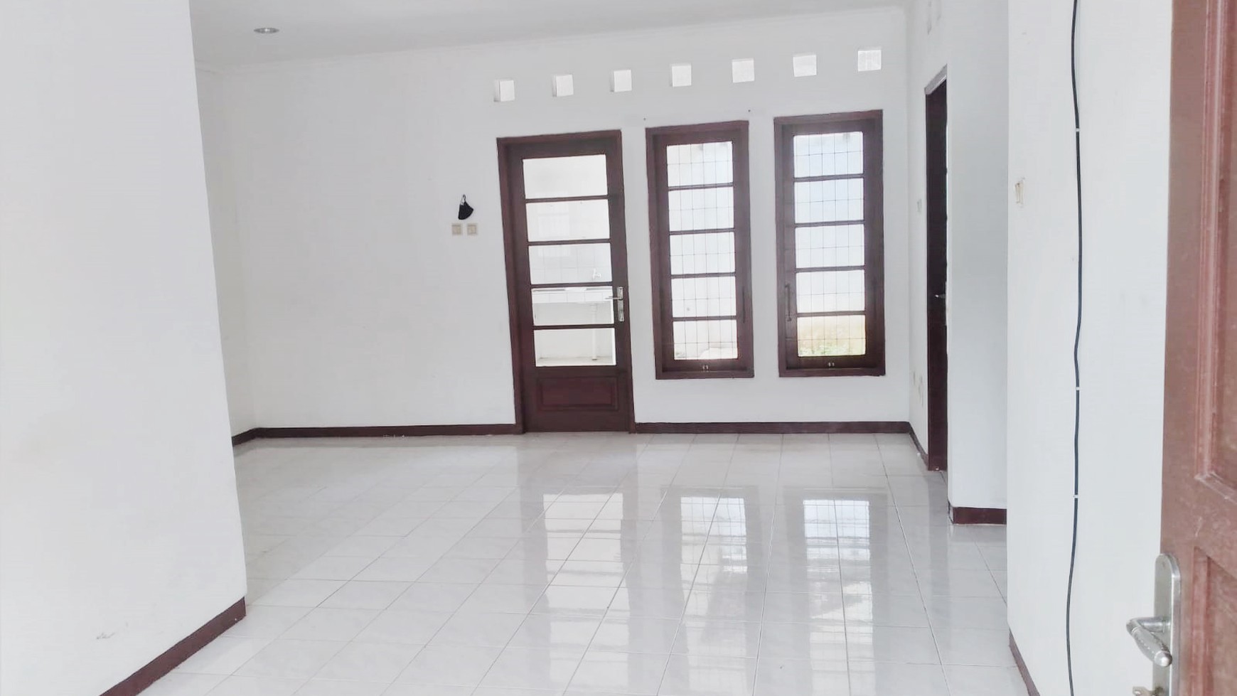 Rumah Bagus Di Kebun Raya Residence, Jl Kayu Manis Bogor Jawa Barat