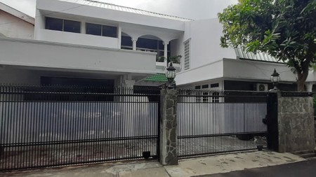 Dijual rumah bagus di kav, cawang 