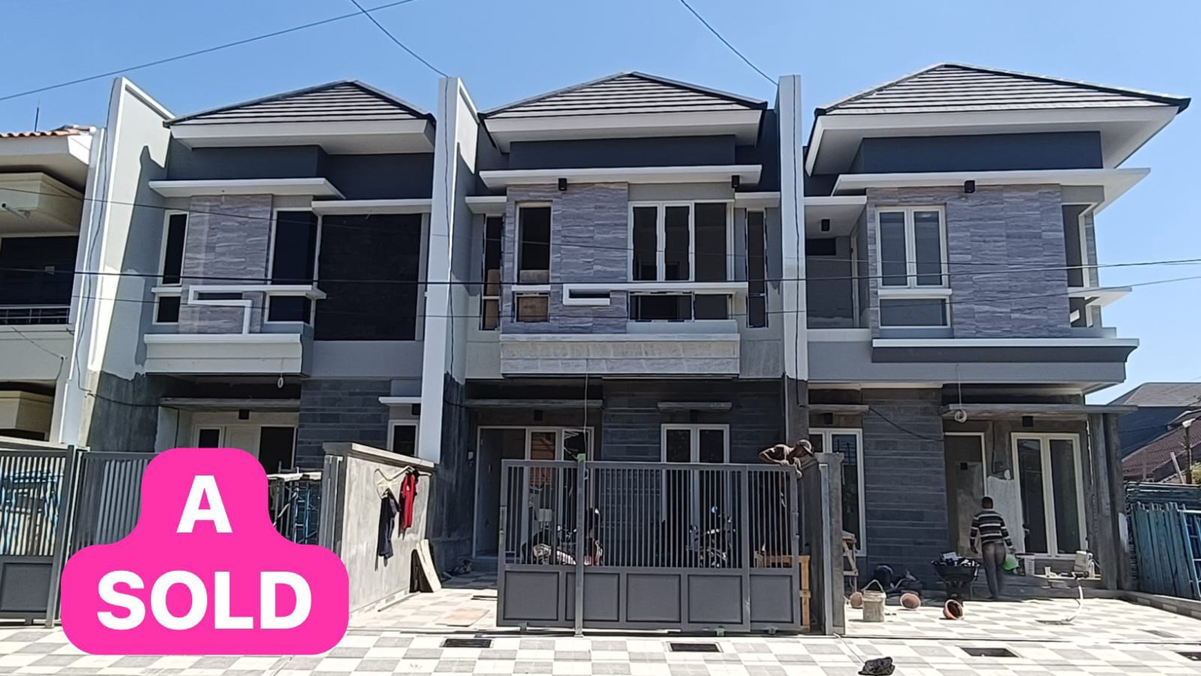 Li68. Dijual Rumah Gress Minimalis di Jemursari