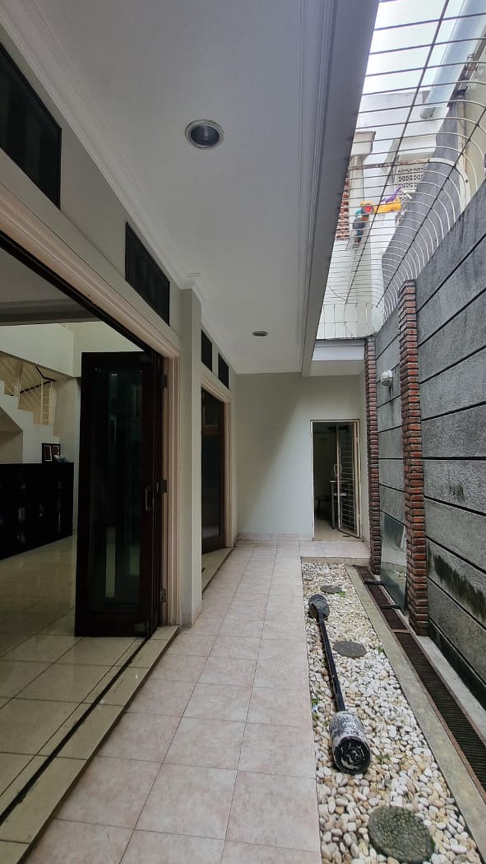 Rumah Siap Huni dengan Hunian Nyaman & Terdapat Mezanine @Bintaro