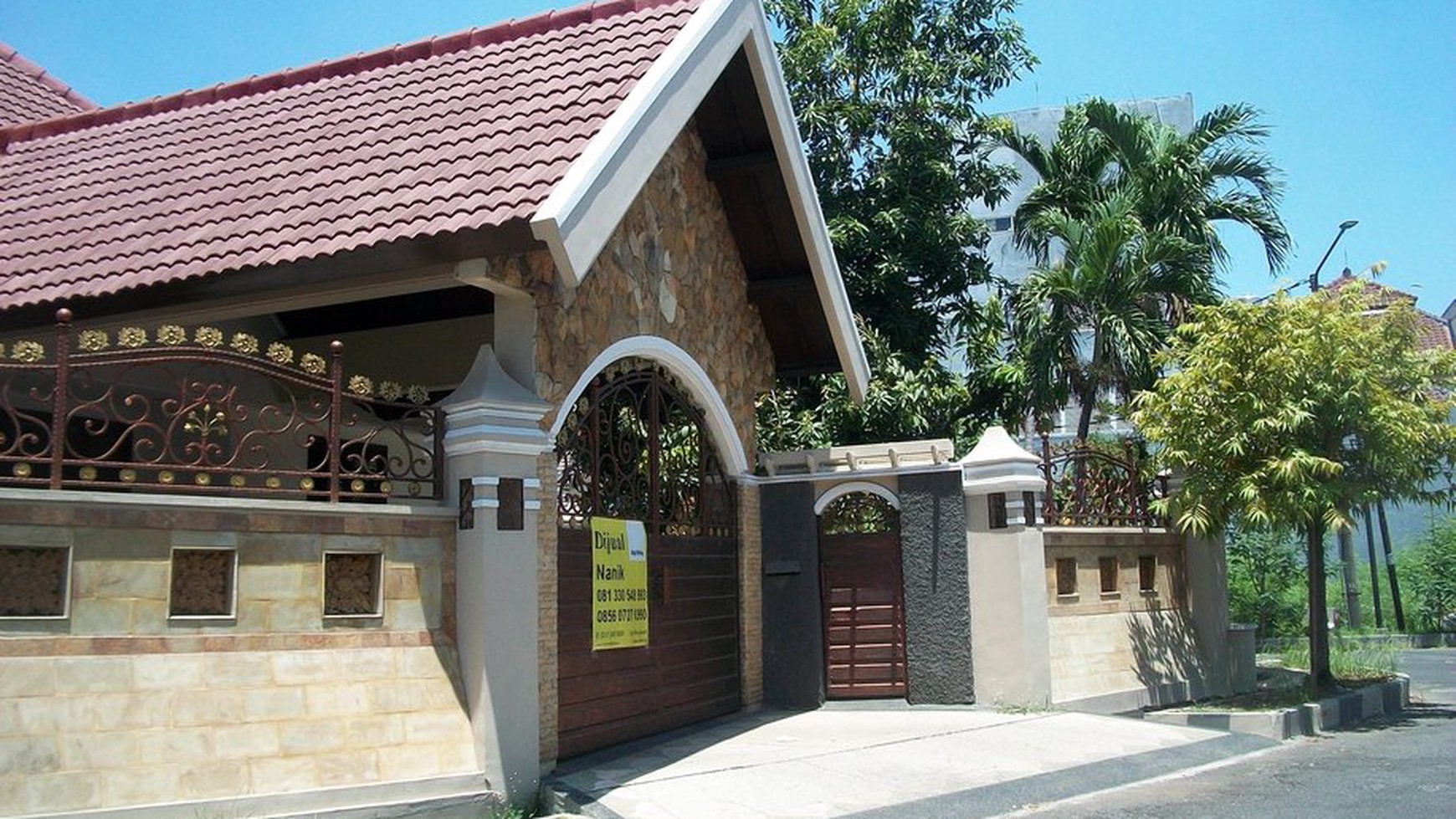 Rumah Hitung Tanah Area Cipete