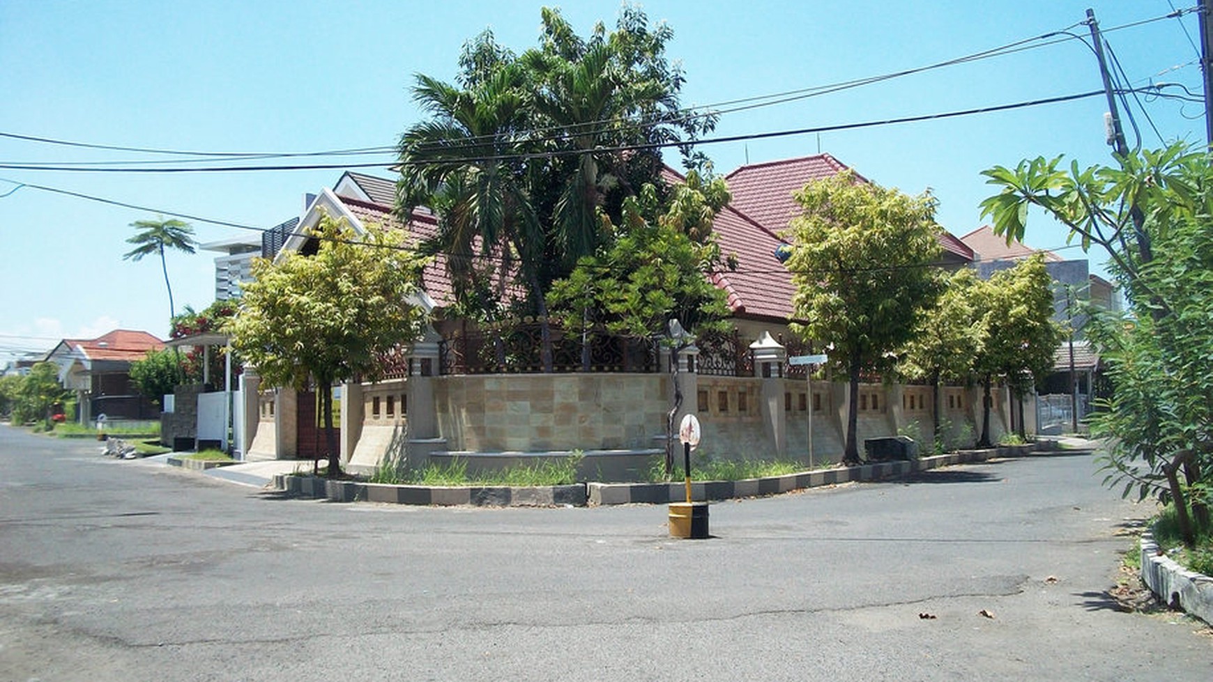 Rumah Hitung Tanah Area Cipete