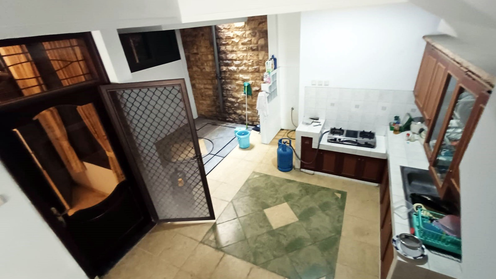 Rumah Hitung Tanah Area Cipete