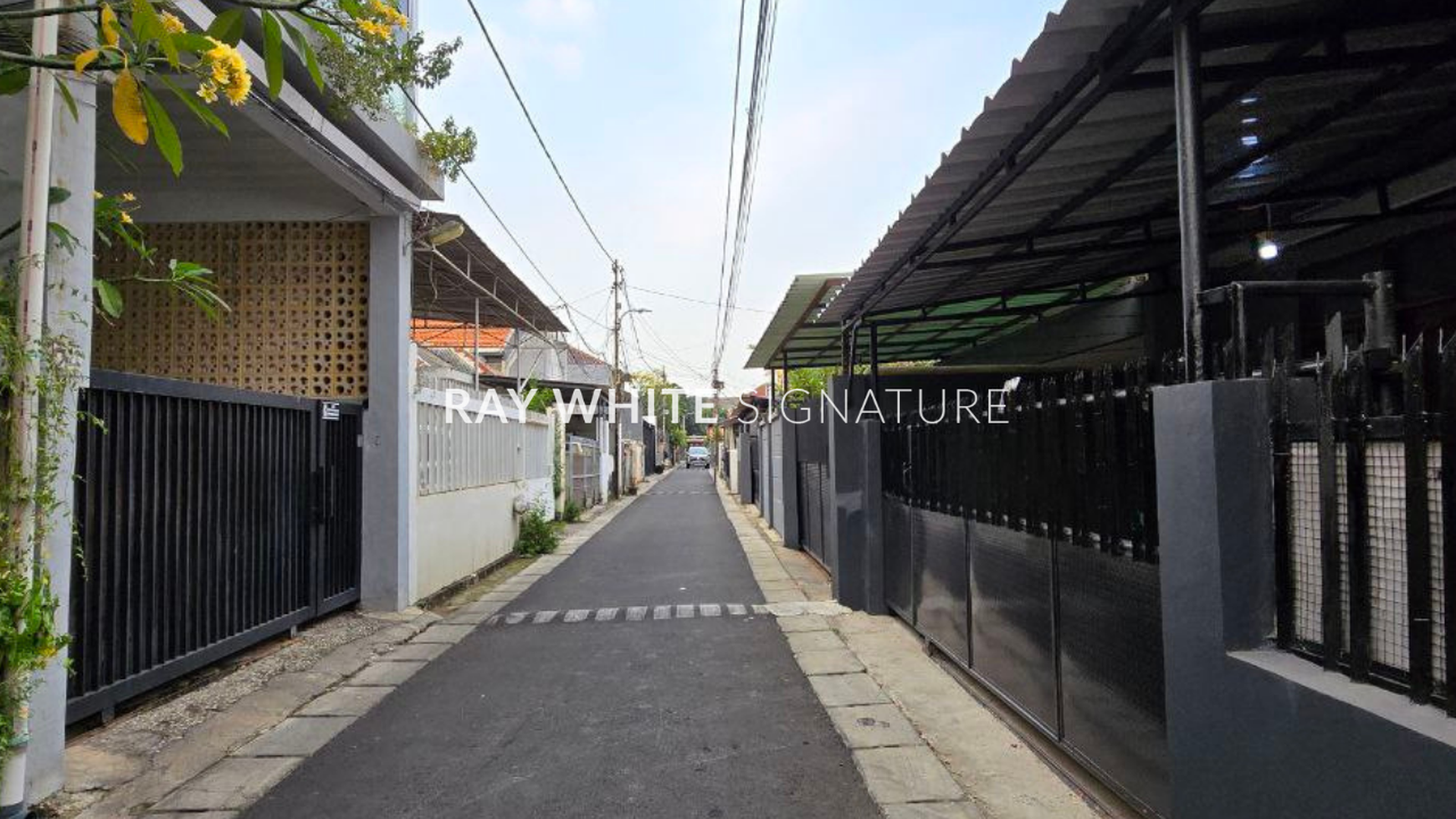 Rumah Hitung Tanah Area Cipete