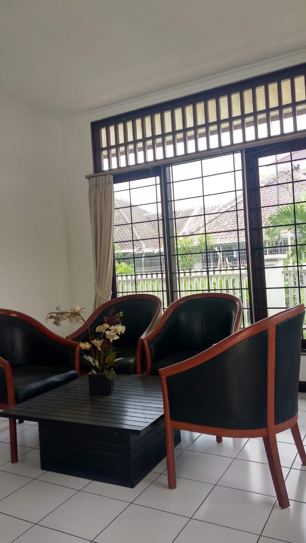 Rumah siap huni di duta garden tangerang