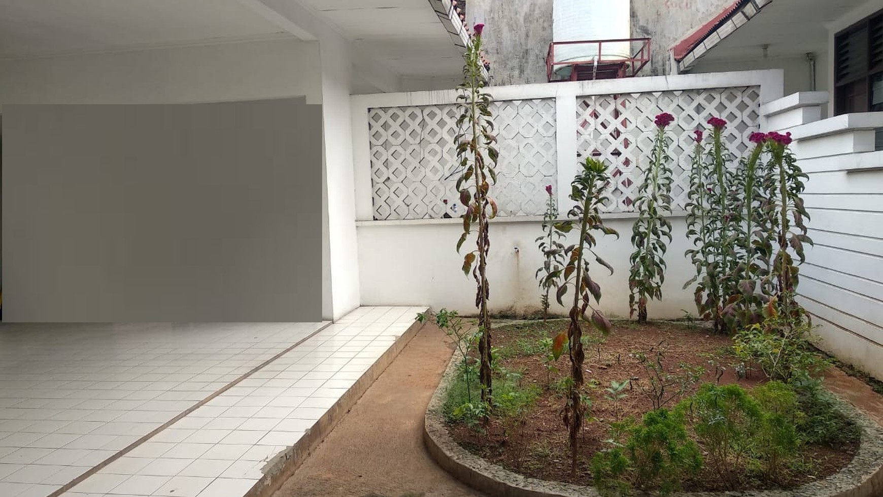 Rumah siap huni di duta garden tangerang