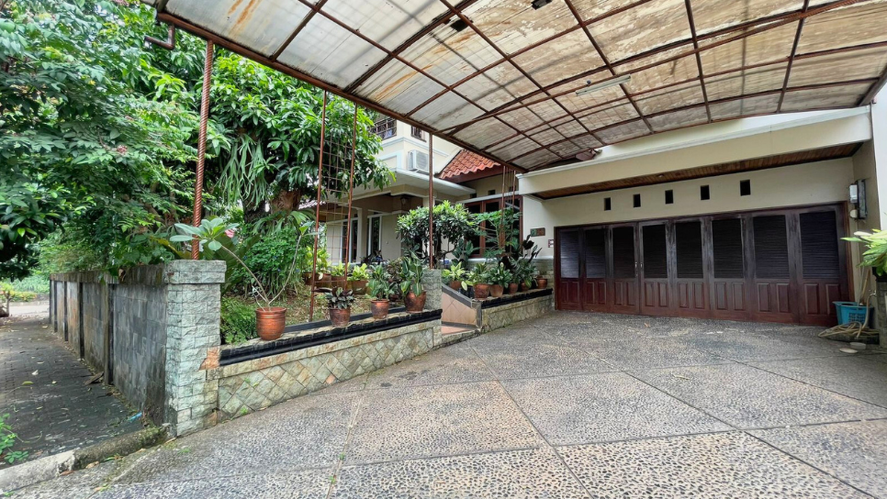 Dijual Rumah Murah Siap Huni di Bukit Pratama Hills Lebak Bulus, Jakarta Selatan.