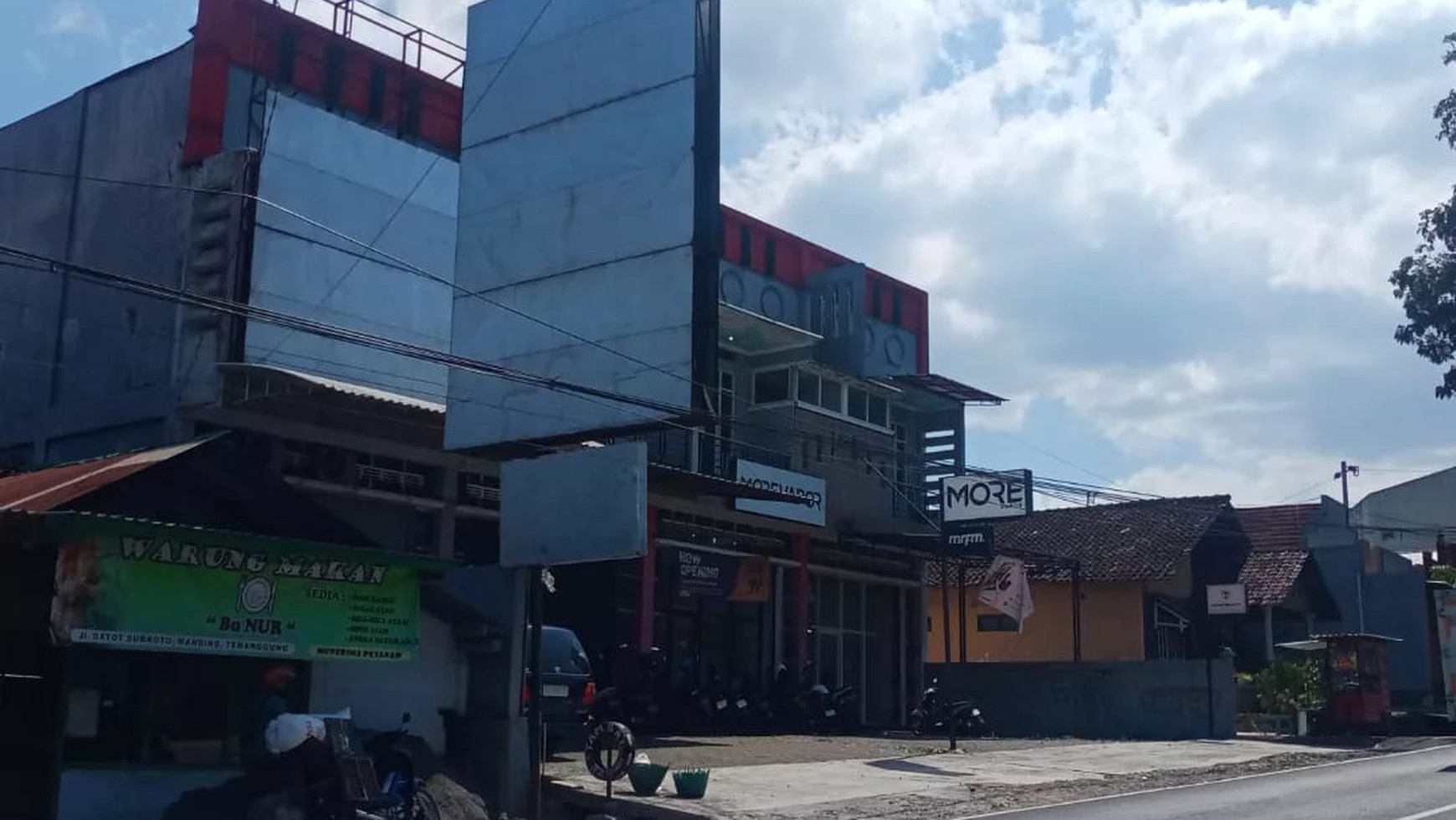 Ruko 2 Lantai Lokasi Strategis di Jl Gatot subroto Temanggung 