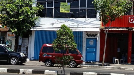 Ruko di Karang Menjangan Surabaya Timur, 2 Lantai, Nol Jalan Raya, bisa DISEWAKAN juga... !!!