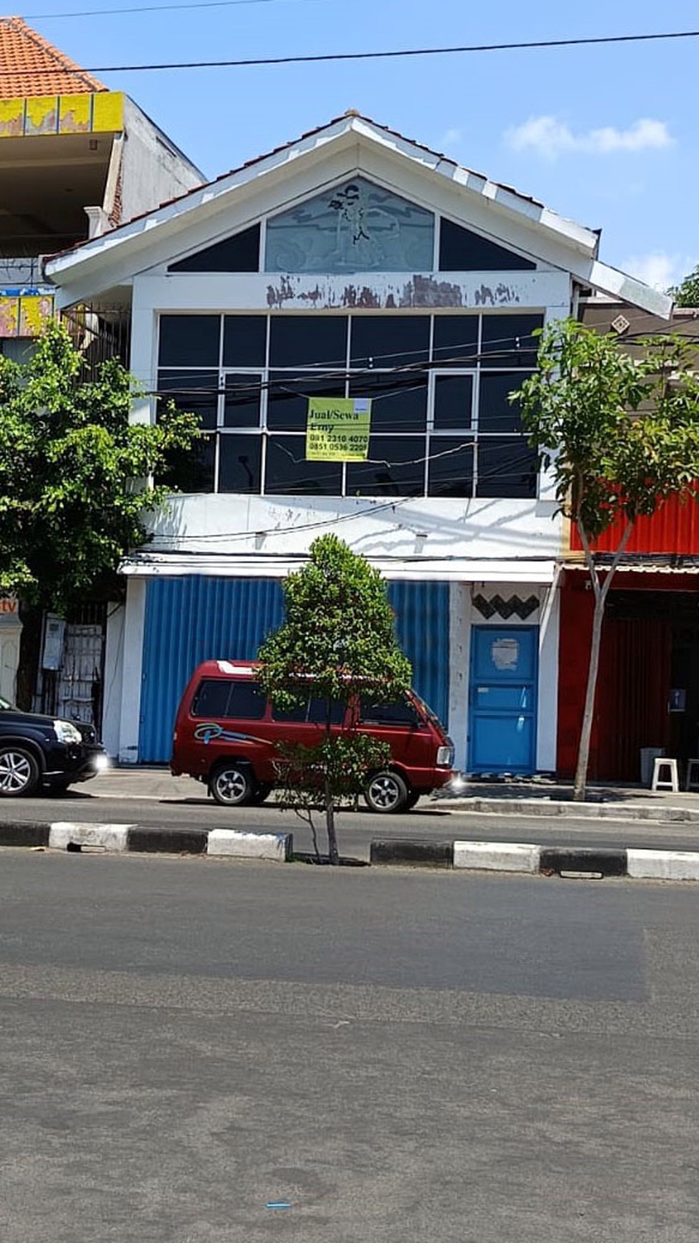 Ruko di Karang Menjangan Surabaya Timur, 2 Lantai, Nol Jalan Raya, bisa DISEWAKAN juga... !!!