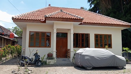 Rumah Tinggal Semi Furnish Lokasi Wedomartani Ngemplak Sleman 