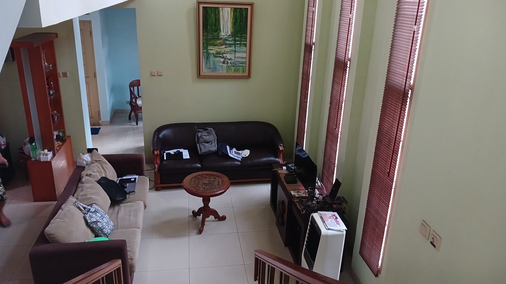 Rumah Hoek, Besar, Bagus, Murah dalam cluster ada Club House Sektor 9 Bintaro