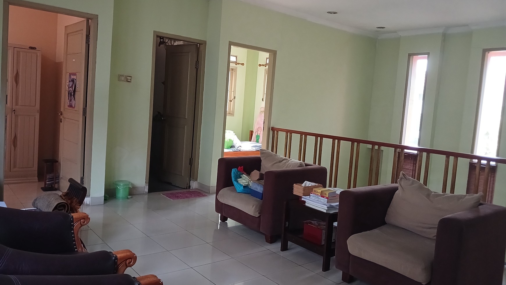 Rumah Hoek, Besar, Bagus, Murah dalam cluster ada Club House Sektor 9 Bintaro